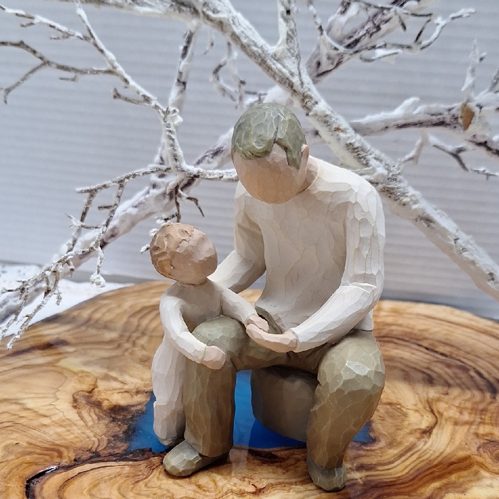 #AFF Willow Tree Cream and Tan Sculpture "GRANDFATHER" Year 2000